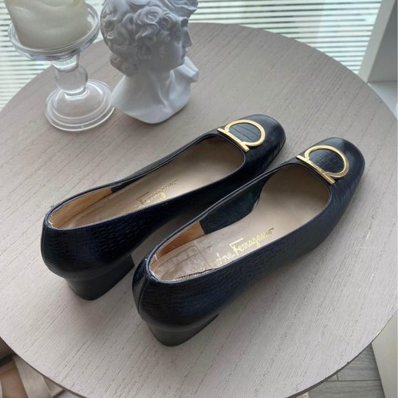 Salvatore Ferragamo Pumps - Picture 1 of 4